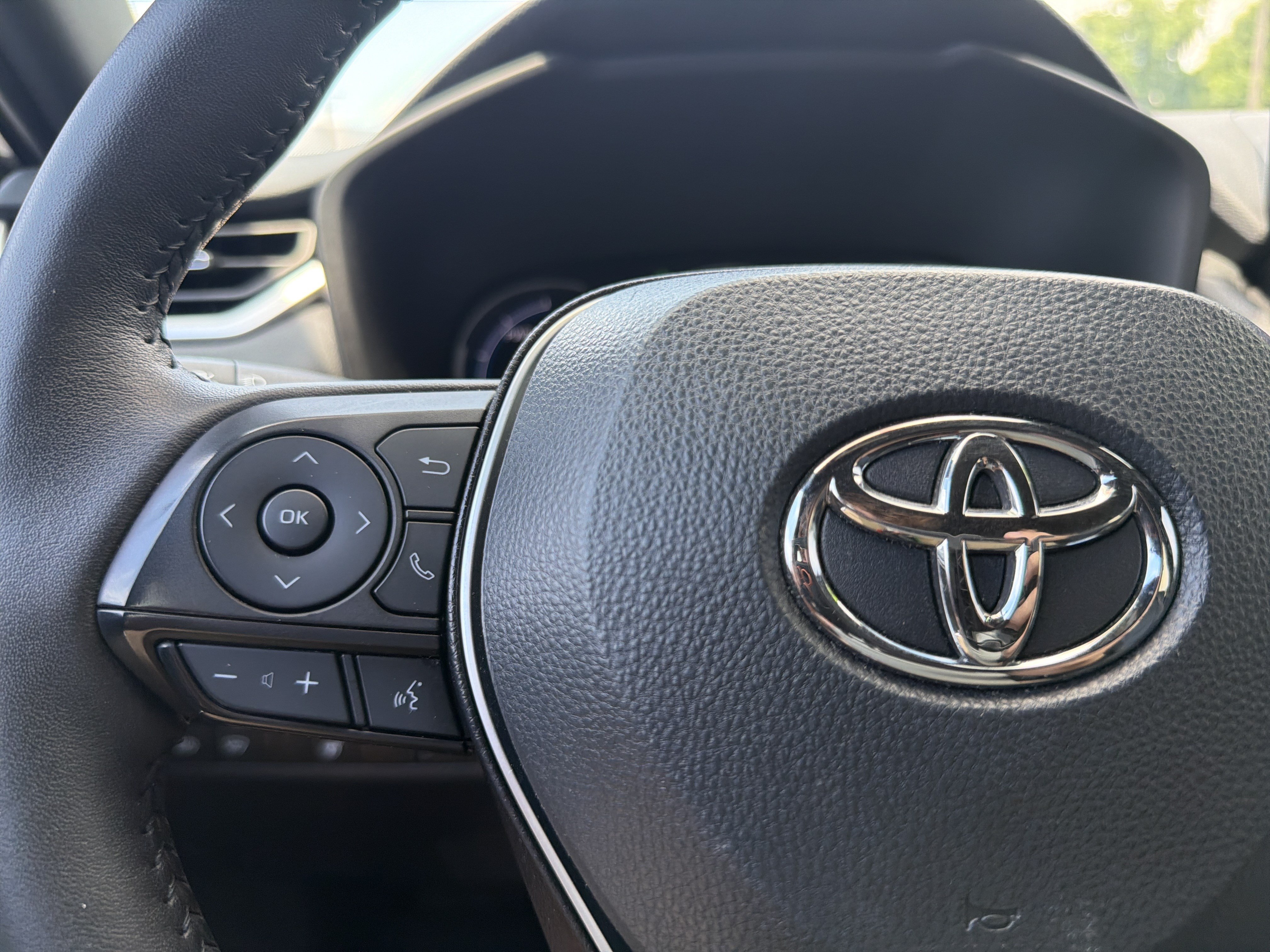 Certified 2024 Toyota RAV4 XSE w/ Weather Package AWD/4WD image 10