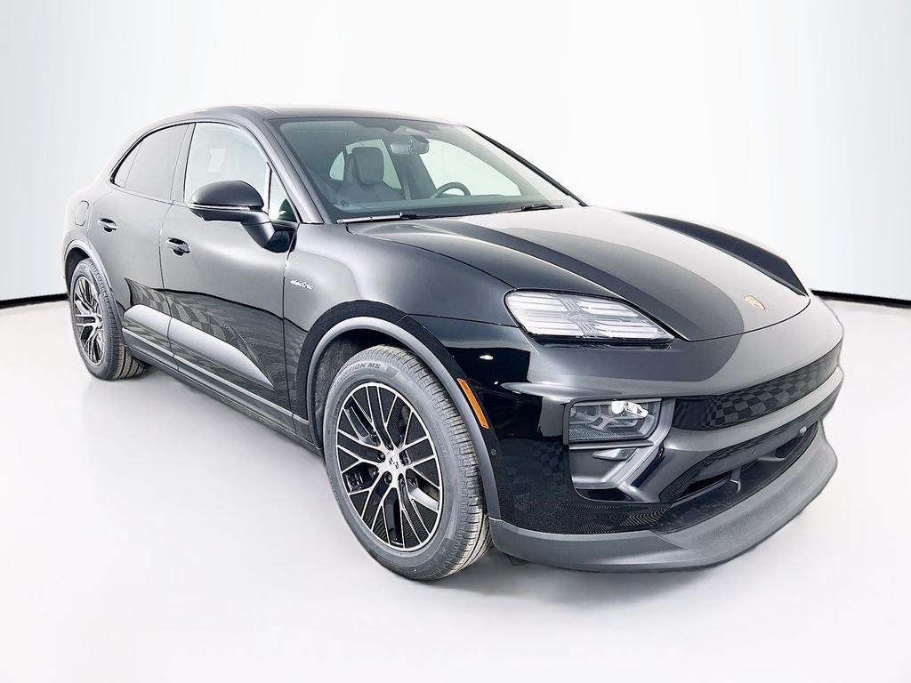 New 2026 Porsche Macan 4 Electric AWD/4WD image 7