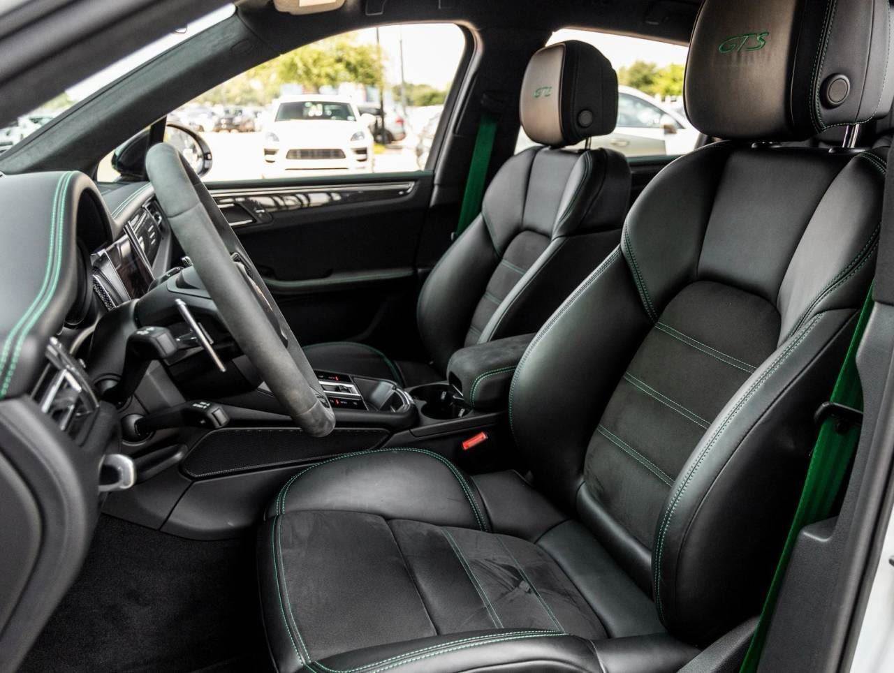 Used 2023 Porsche Macan GTS image 50