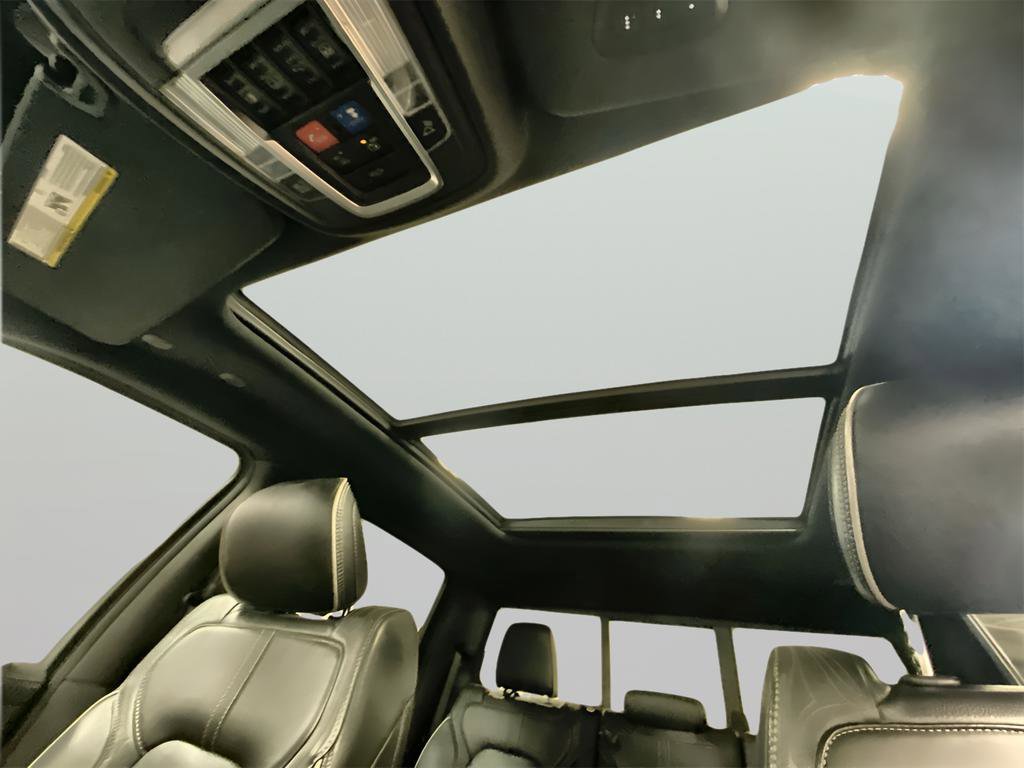 Used 2022 RAM 1500 Limited w/ Bed Utility Group image 8