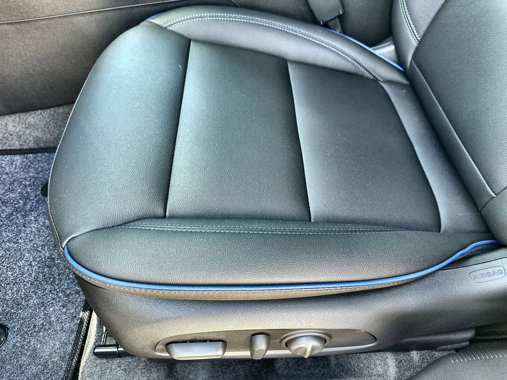 New 2026 Buick Envista Sport Touring w/ Convenience I Package FWD image 25