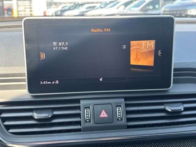 Used 2018 Audi SQ5 Premium Plus w/ Navigation Package AWD/4WD image 28