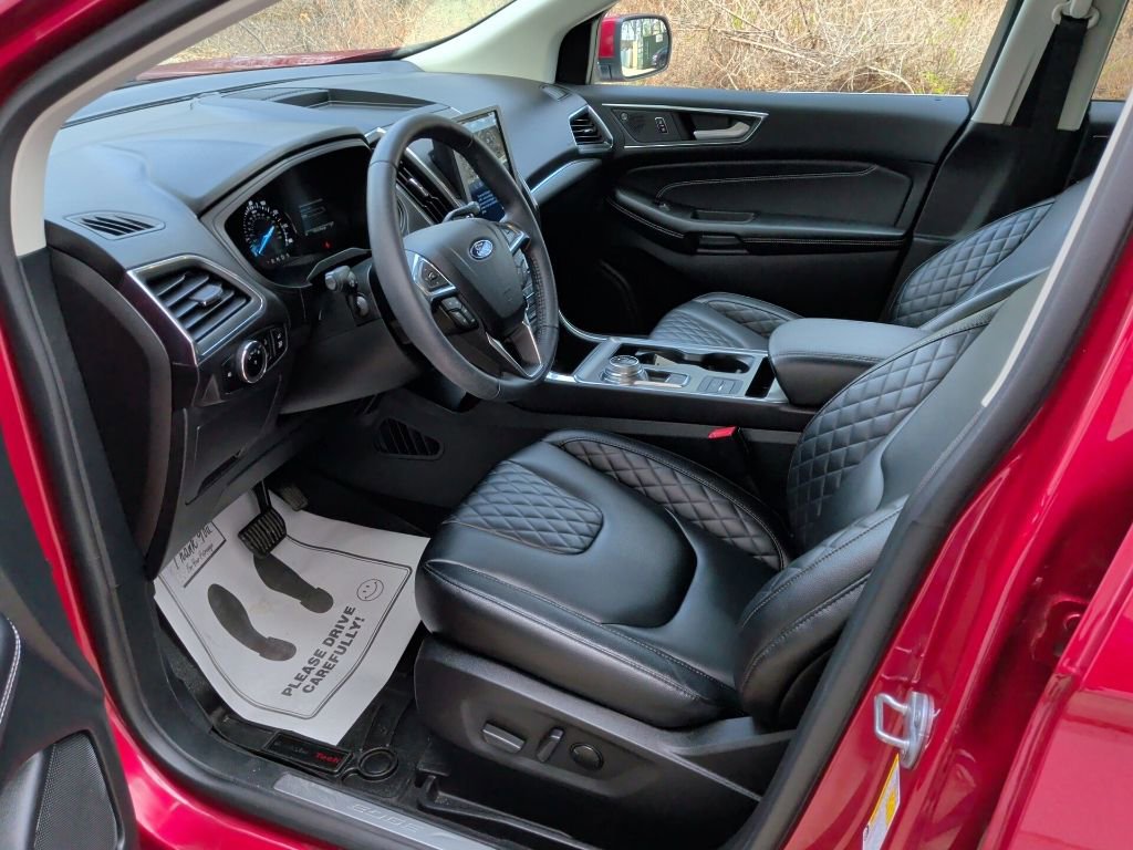 Certified 2024 Ford Edge Titanium AWD/4WD image 12