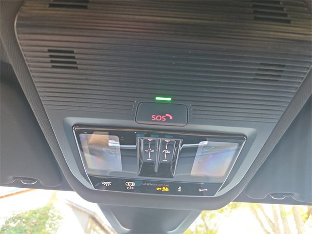 New 2026 Volkswagen Atlas Cross Sport SEL image 23