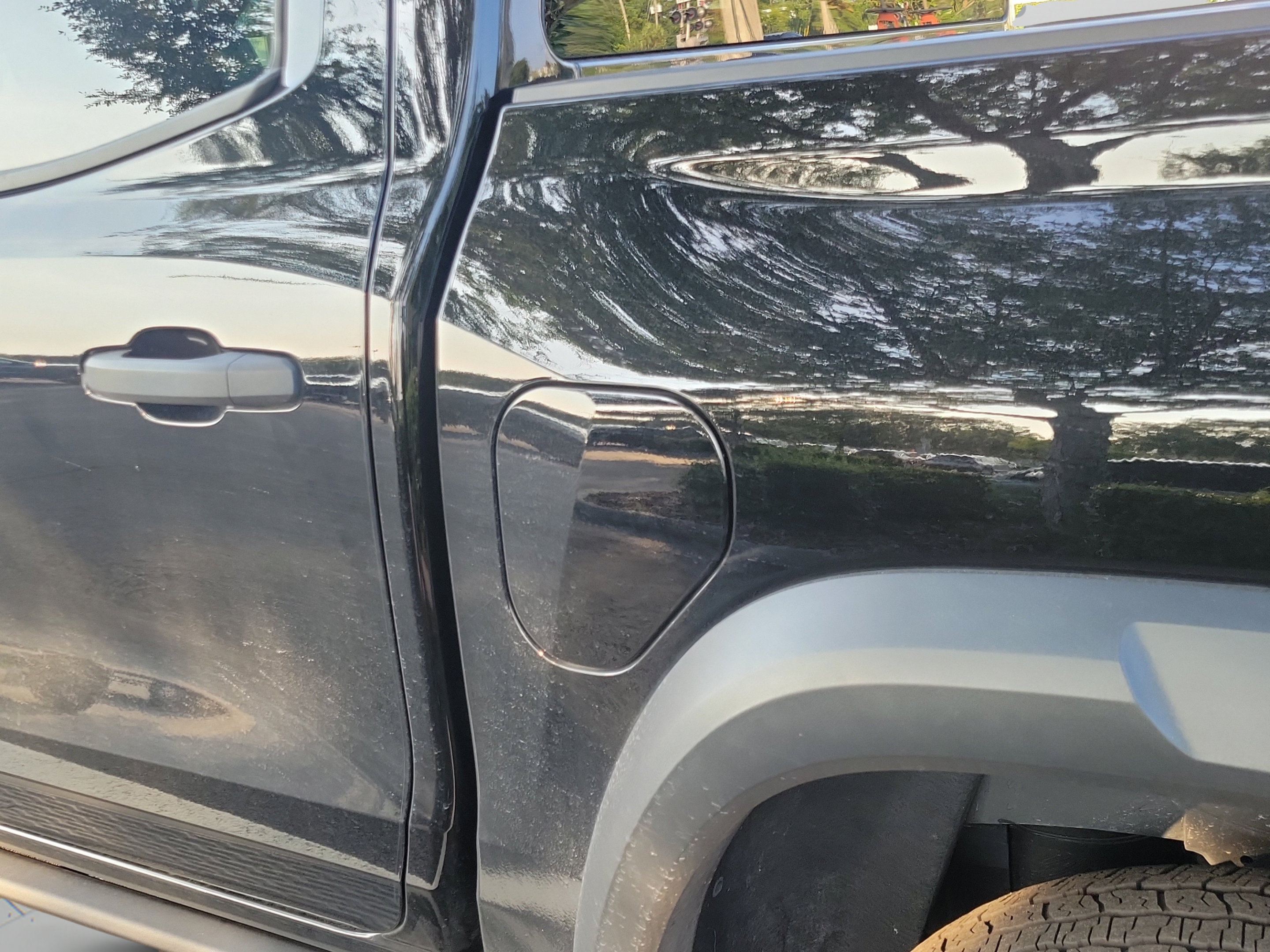 Used 2024 Chevrolet Colorado Trail Boss w/ Advanced Trailering Package AWD/4WD image 26