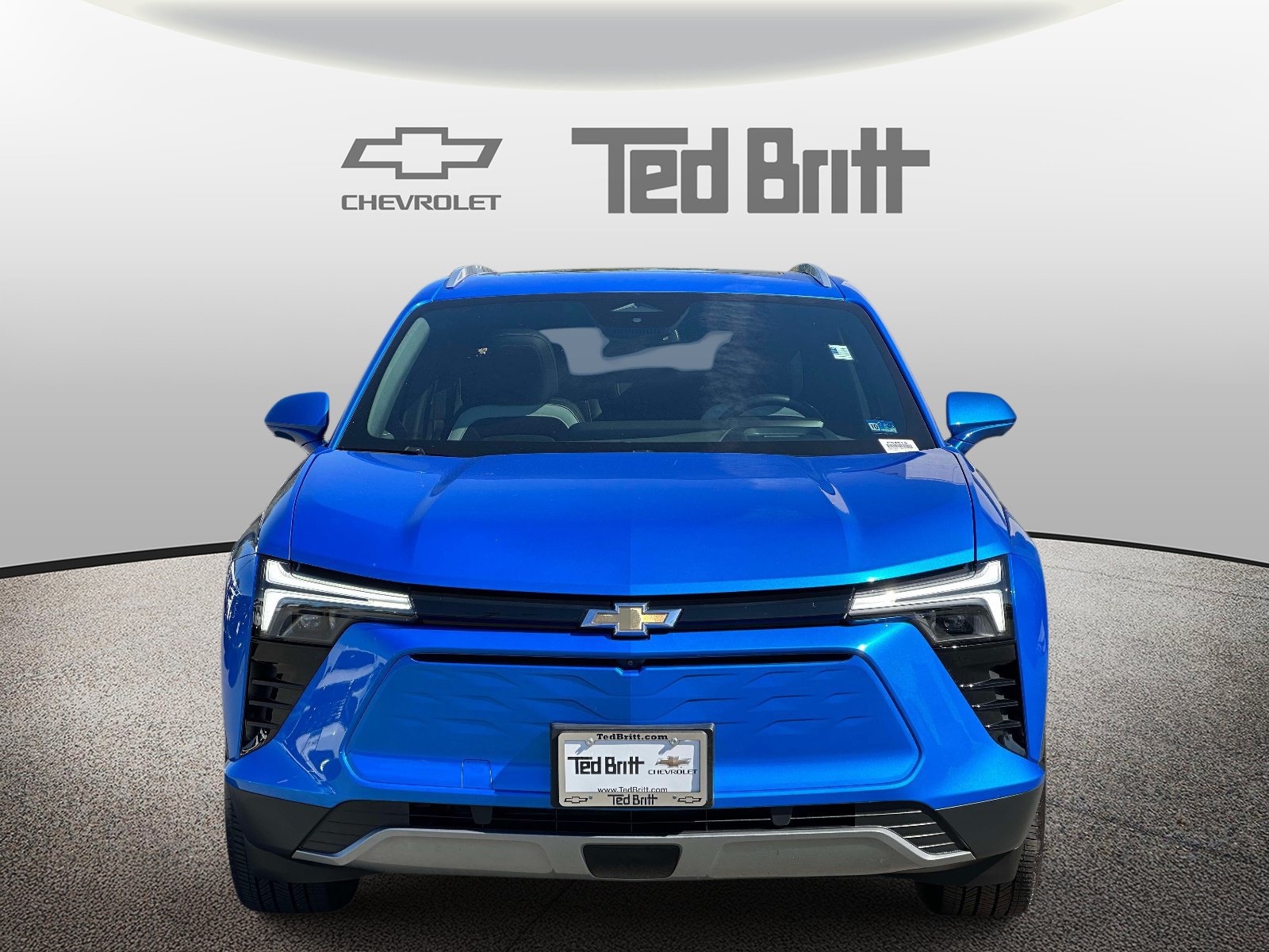 Used 2024 Chevrolet Blazer EV LT AWD/4WD image 2