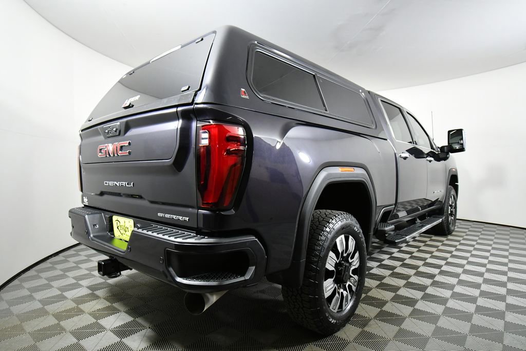 Used 2026 GMC Sierra 2500 Denali w/ Technology Package AWD/4WD image 11