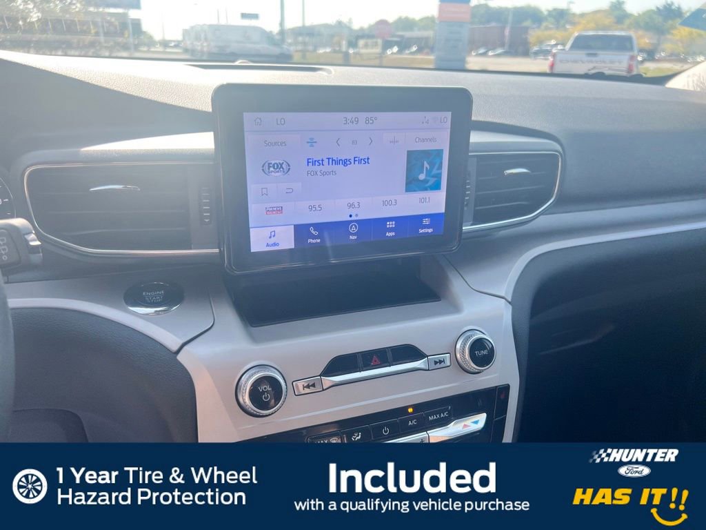 Used 2023 Ford Explorer XLT w/ Equipment Group 202A image 10