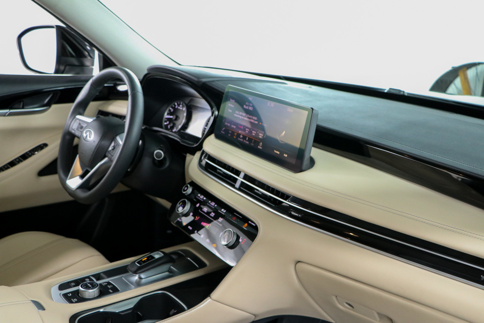 Used 2025 INFINITI QX60 Pure FWD image 27