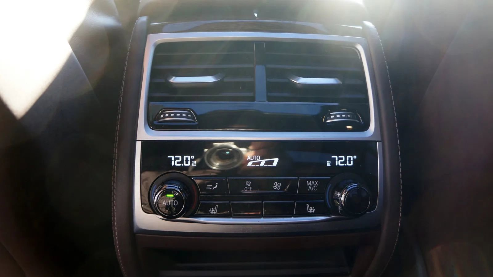 Used 2016 BMW 750i xDrive 750i xDrive Sedan 4D image 21