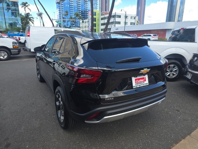 New 2026 Chevrolet Trax LT image 3