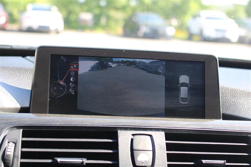 Used 2015 BMW 335i Gran Turismo xDrive AWD/4WD image 14