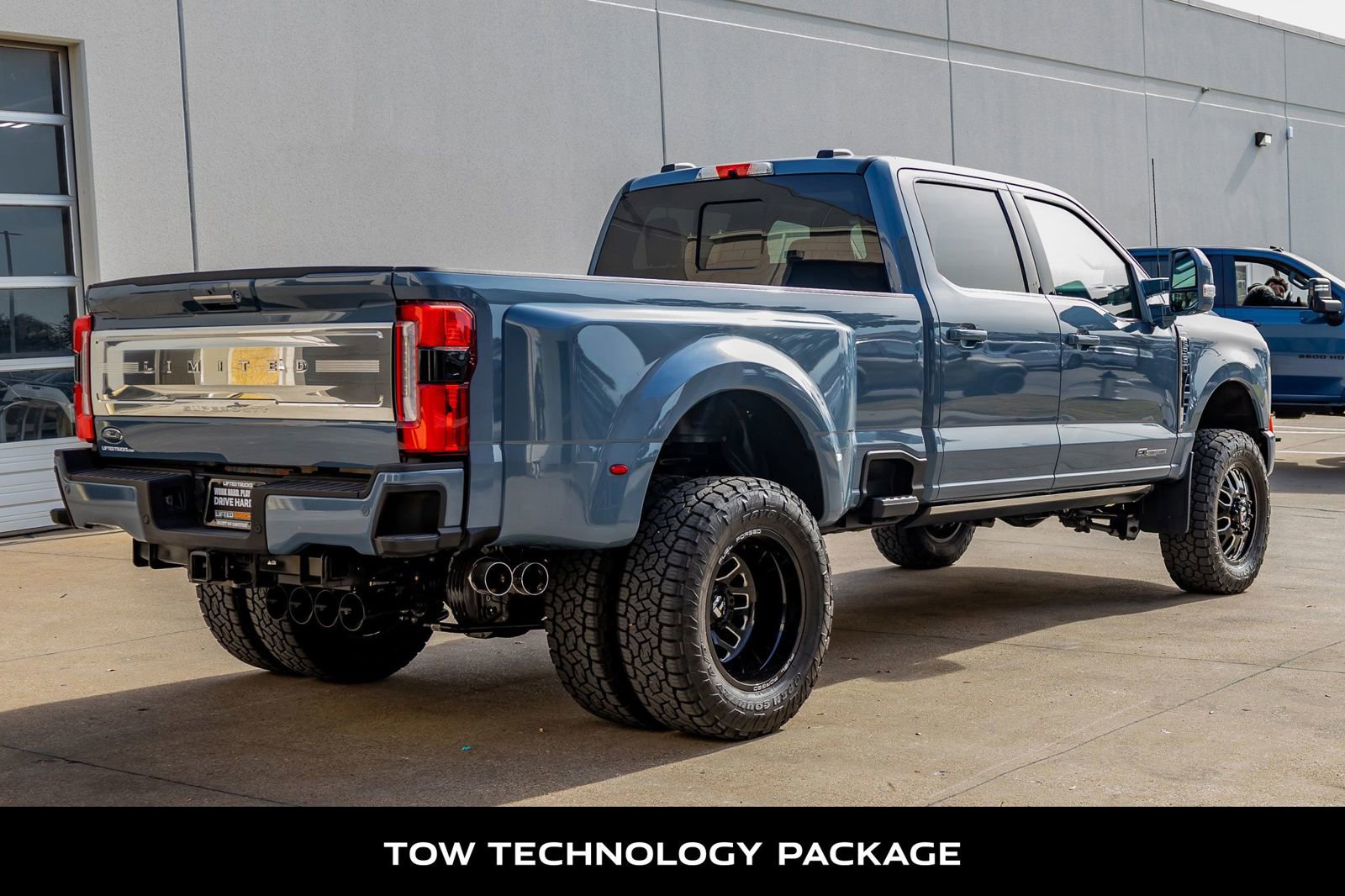 Used 2023 Ford F350 Limited w/ FX4 Off-Road Package image 9