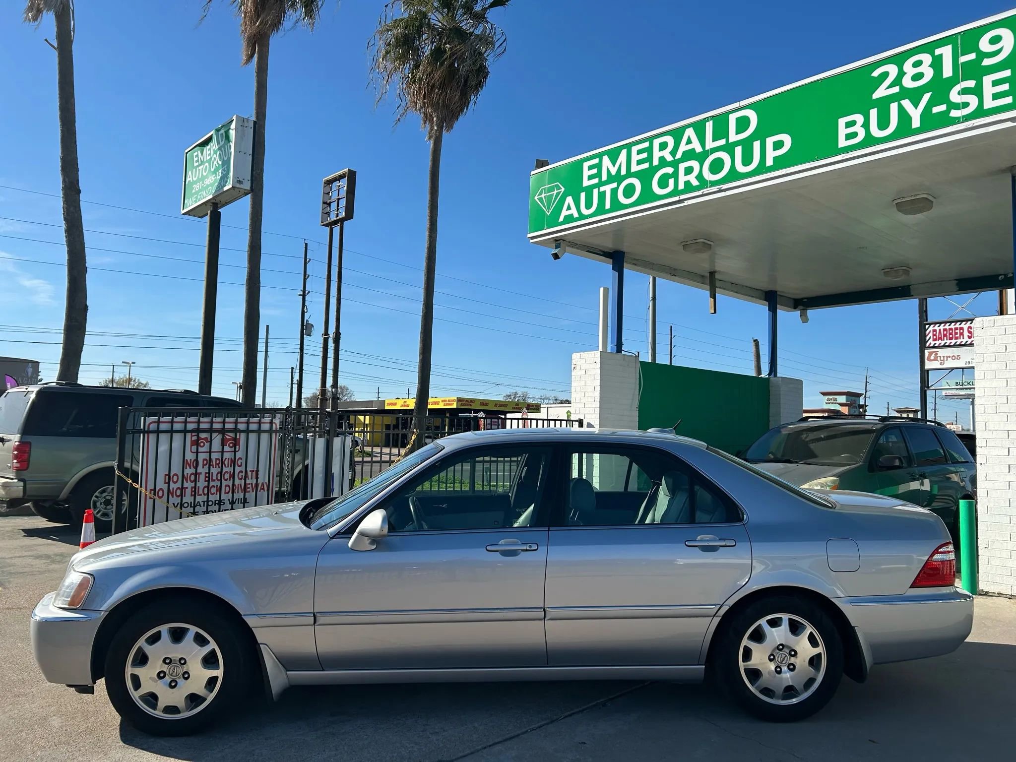Used 2004 Acura RL image 3
