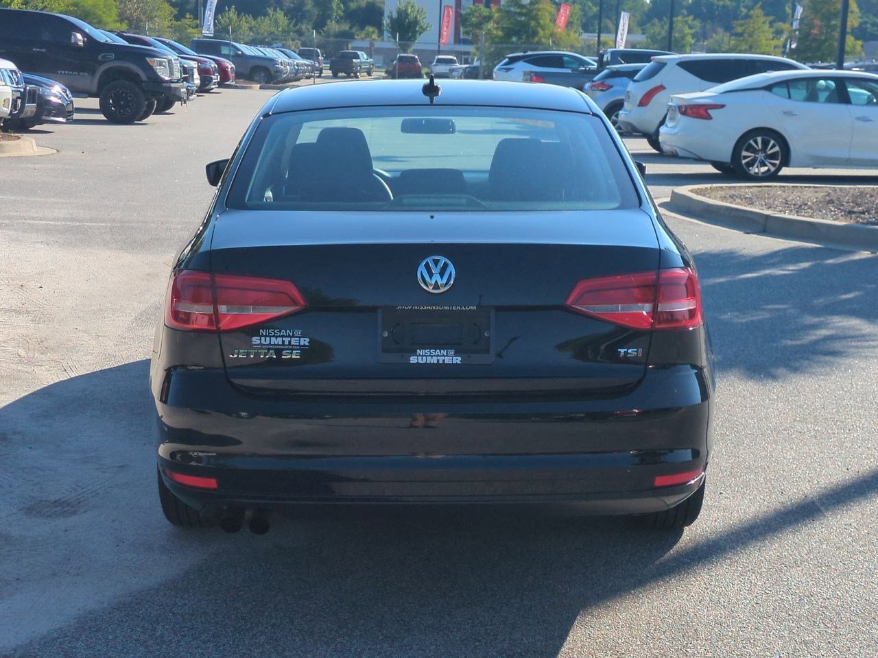 Used 2015 Volkswagen Jetta SE FWD image 5