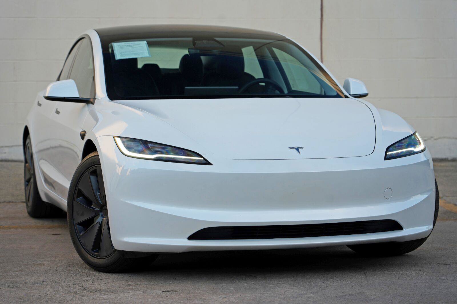 Used 2024 Tesla Model 3 Long Range RWD image 3