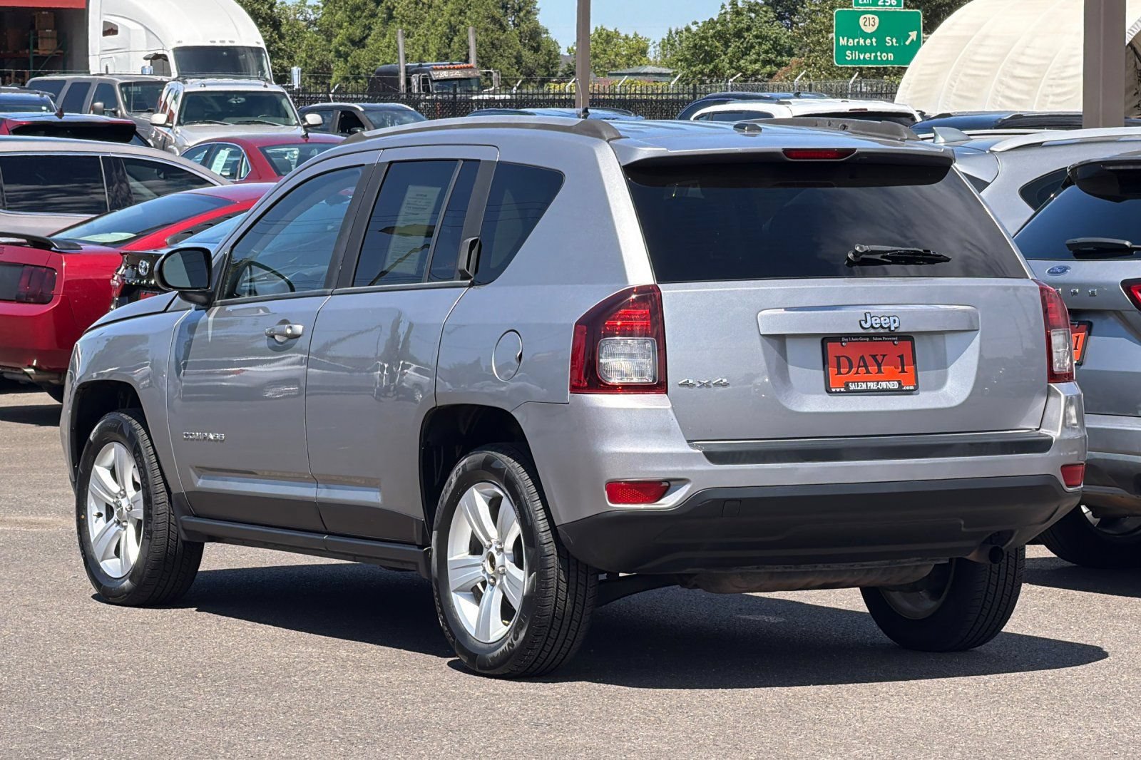 Used 2016 Jeep Compass Sport w/ Power Value Group AWD/4WD image 8