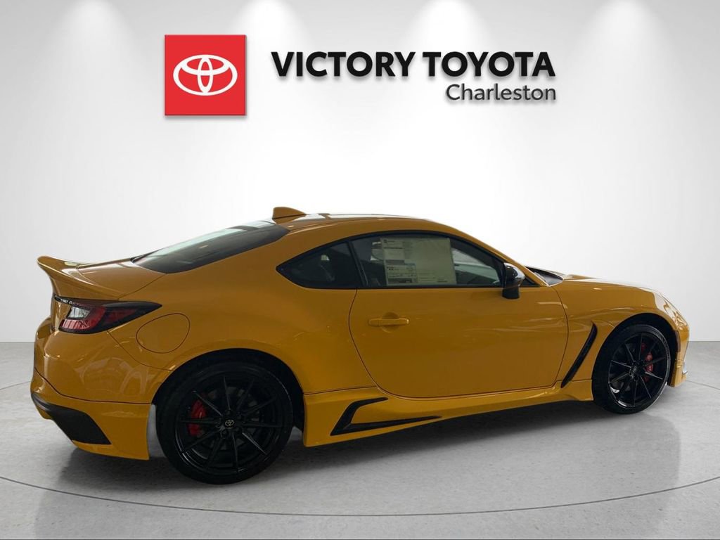 New 2026 Toyota GR86 YUZU Limited image 6