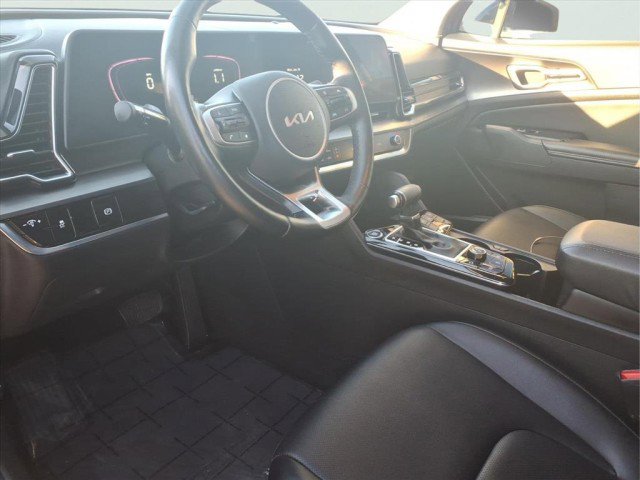 Used 2023 Kia Sportage EX image 12