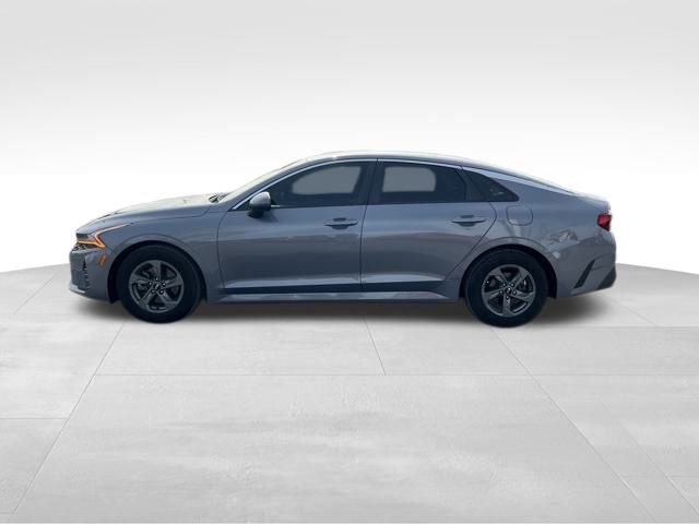 Used 2021 Kia K5 LX image 4