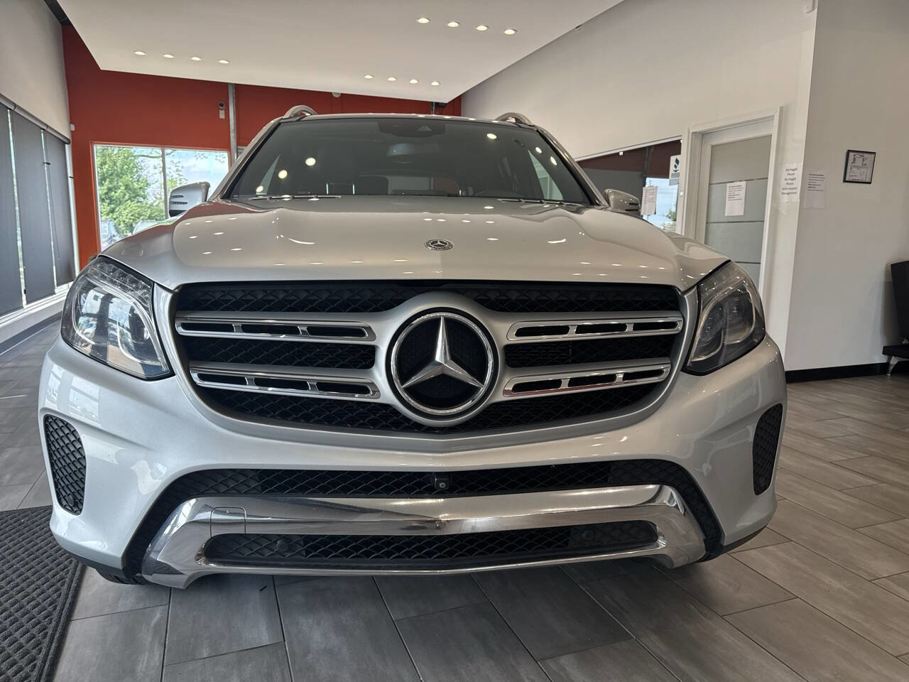 Used 2018 Mercedes-Benz GLS 450 4MATIC w/ Premium Package image 2
