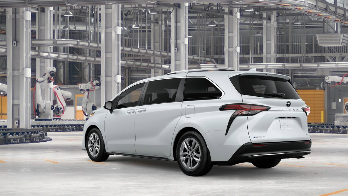 New 2026 Toyota Sienna Limited AWD/4WD image 6