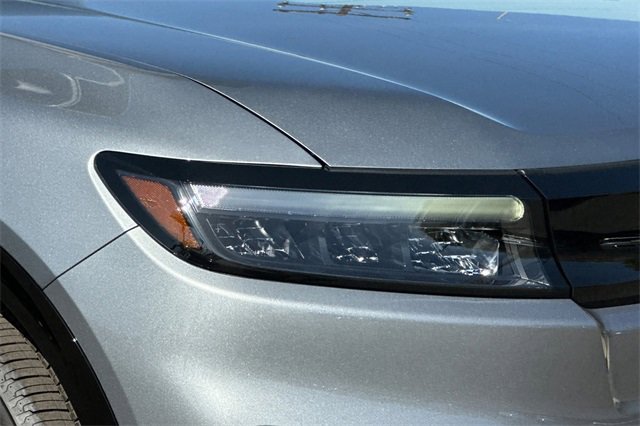 Used 2025 Honda Prologue Touring image 32