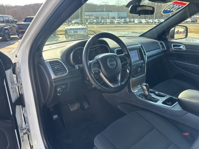Used 2020 Jeep Grand Cherokee Laredo image 8