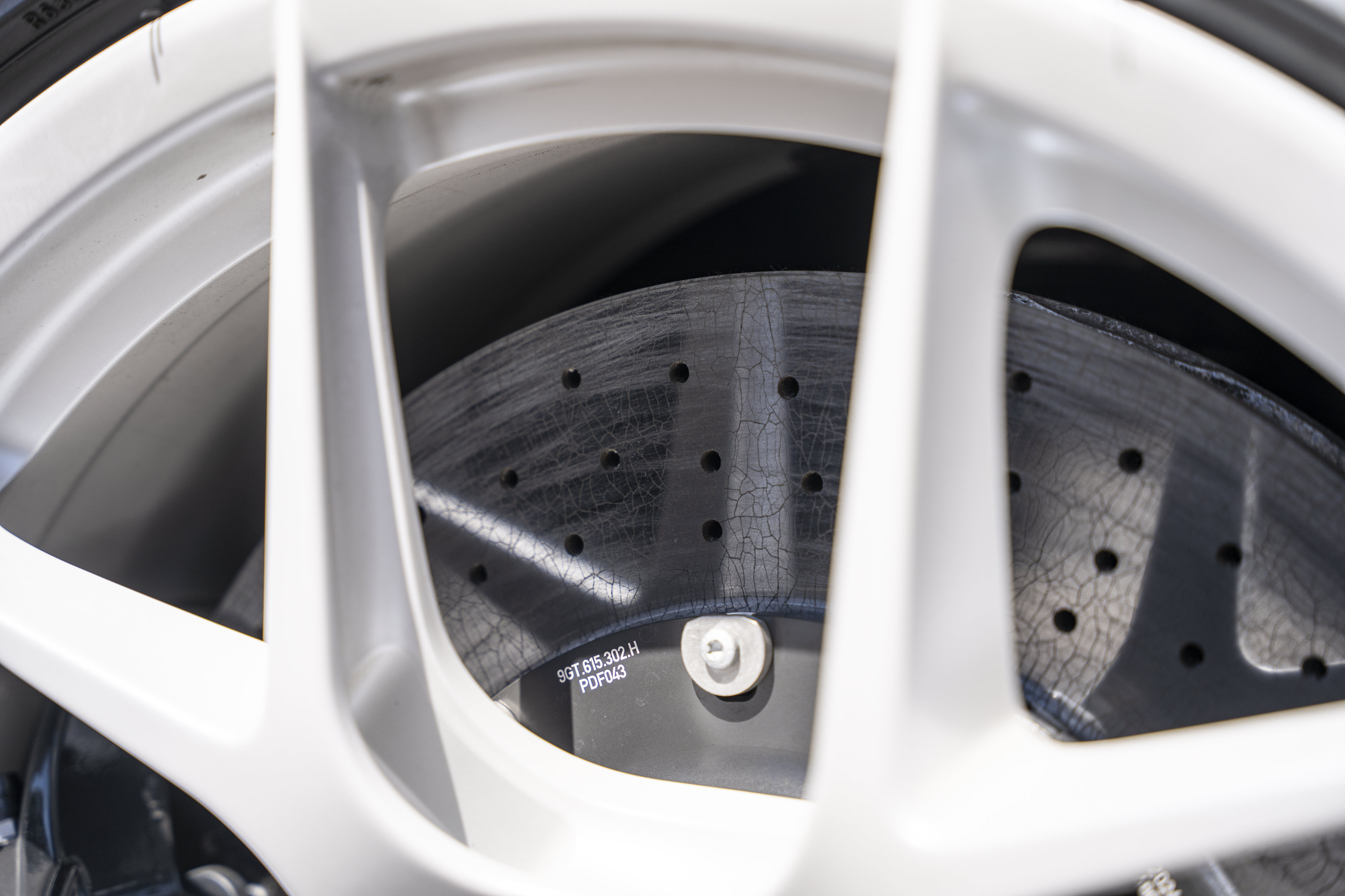Used 2024 Porsche 911 GT3 RS RWD image 17