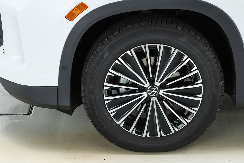 New 2026 Volkswagen Tiguan S image 5