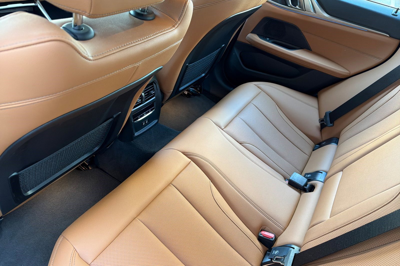 Certified 2023 BMW i4 eDrive35 w/ Premium Package image 15