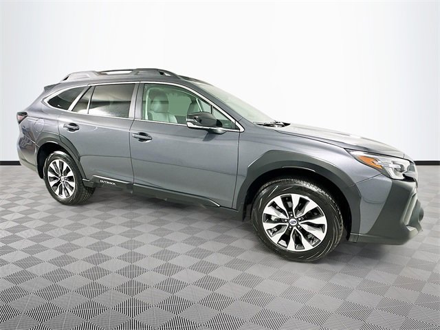 Used 2025 Subaru Outback Limited image 8
