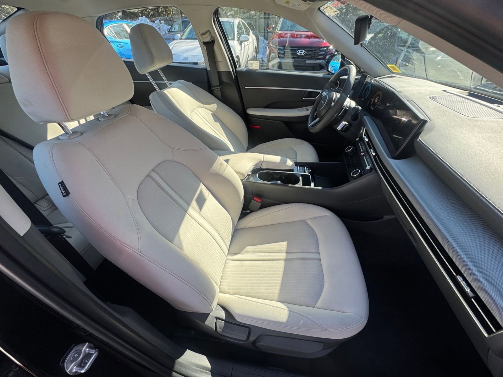Used 2025 Hyundai Sonata SEL FWD image 33