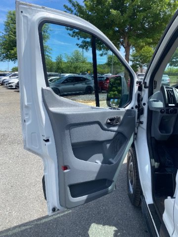 Used 2018 Ford Transit 250 148 Low Roof RWD image 18