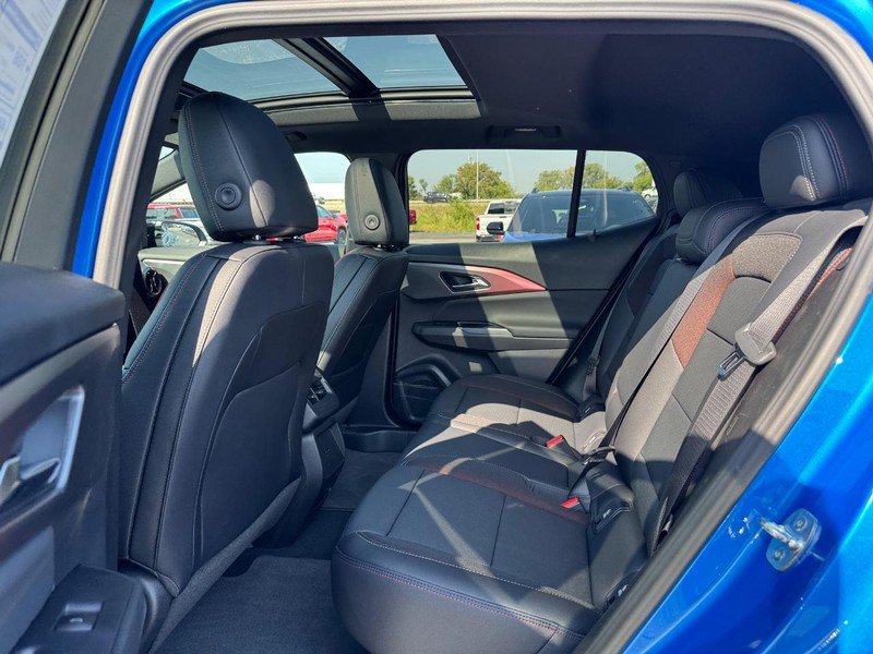 New 2026 Chevrolet Equinox EV RS image 5