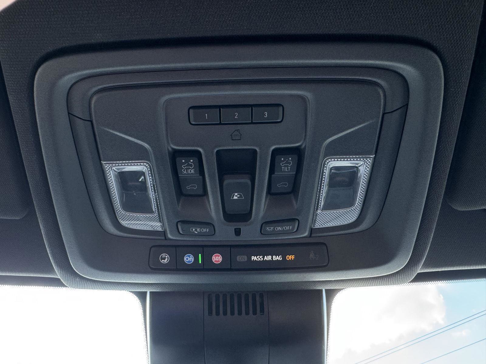 Used 2024 Chevrolet Silverado 1500 High Country image 26