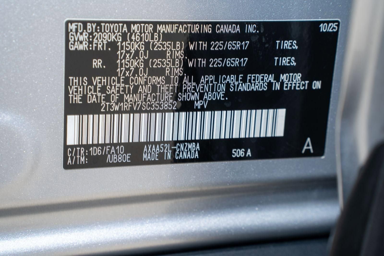 Used 2025 Toyota RAV4 XLE w/ Convenience Package image 38