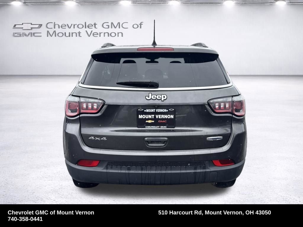 Used 2018 Jeep Compass Latitude w/ Popular Equipment Group image 4