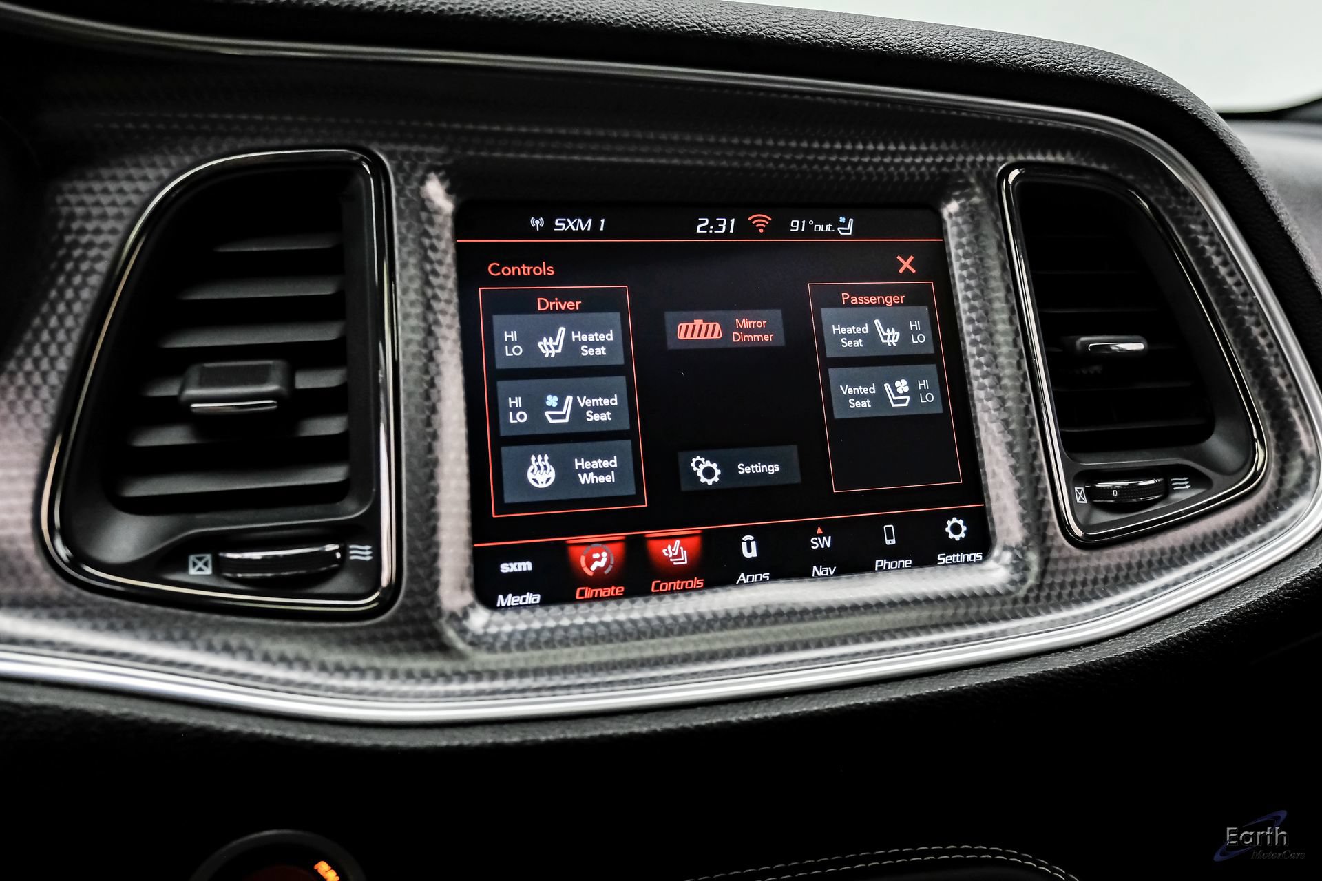 Used 2018 Dodge Challenger SRT Hellcat RWD image 85