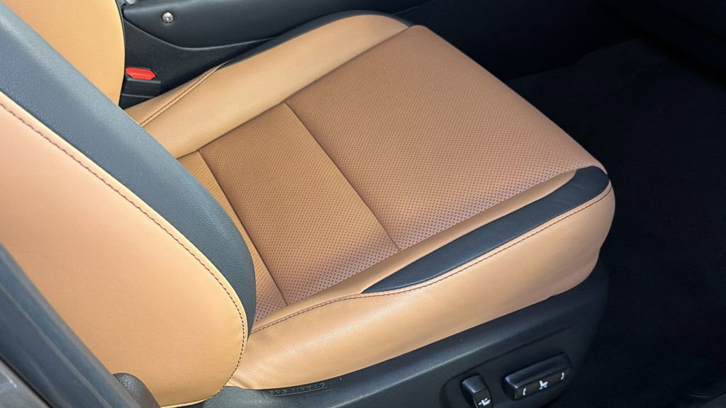 Used 2016 Lexus NX 200t AWD w/ Premium Package image 11