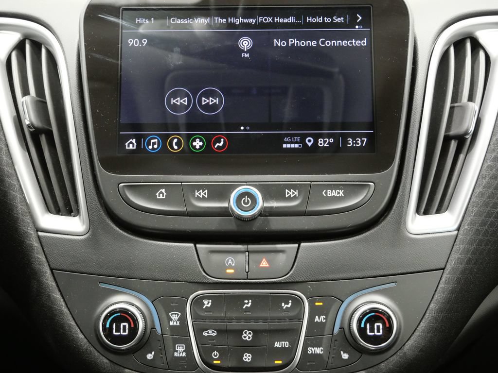 Used 2025 Chevrolet Malibu LT FWD image 20