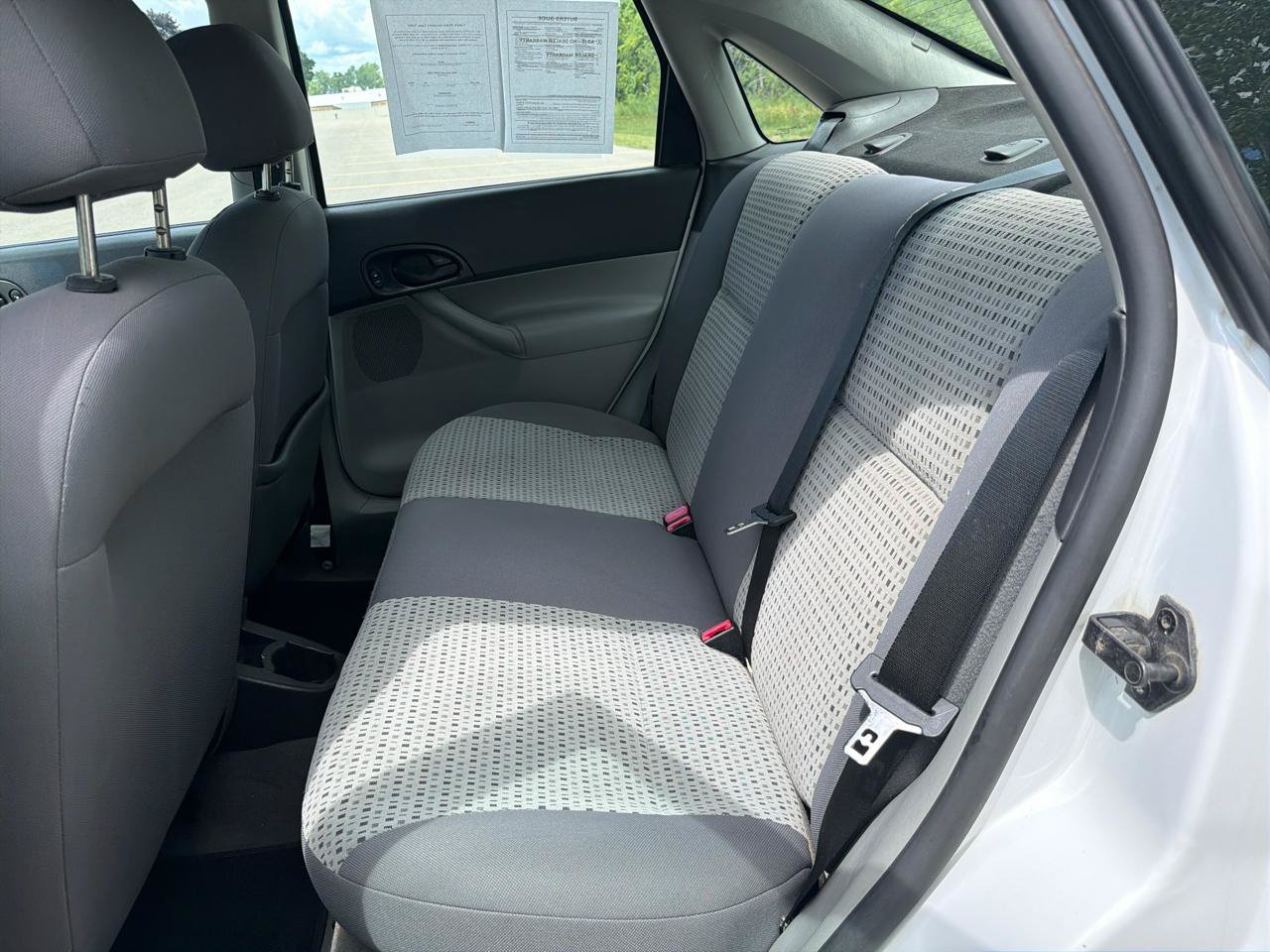 Used 2007 Ford Focus S FWD image 27