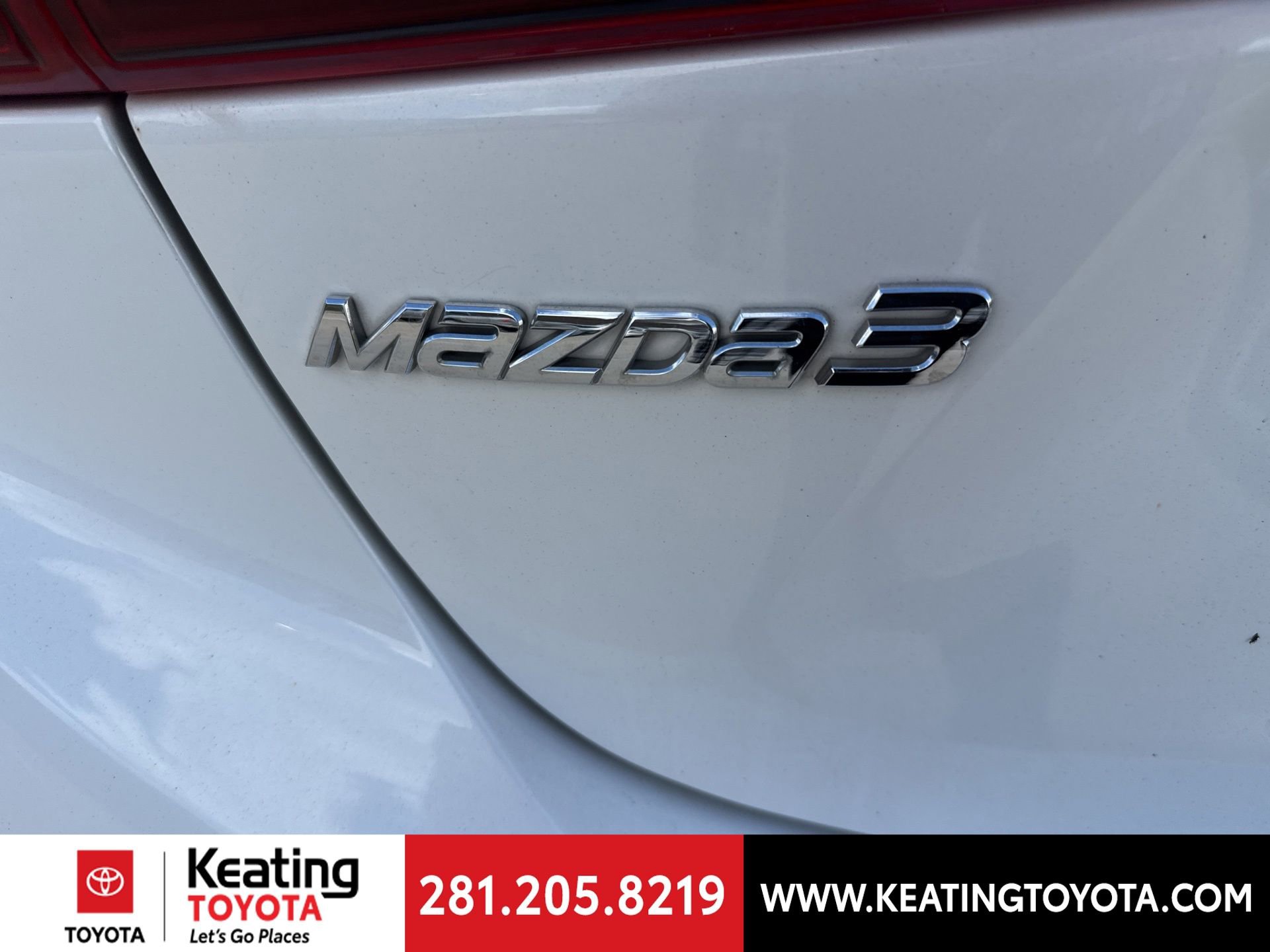 Used 2018 MAZDA MAZDA3 Touring image 9