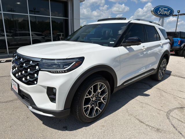 Used 2025 Ford Explorer Platinum w/ Ultimate Package AWD/4WD image 3