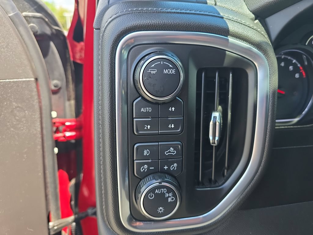 Used 2020 Chevrolet Silverado 1500 RST w/ All-Star Edition AWD/4WD image 27