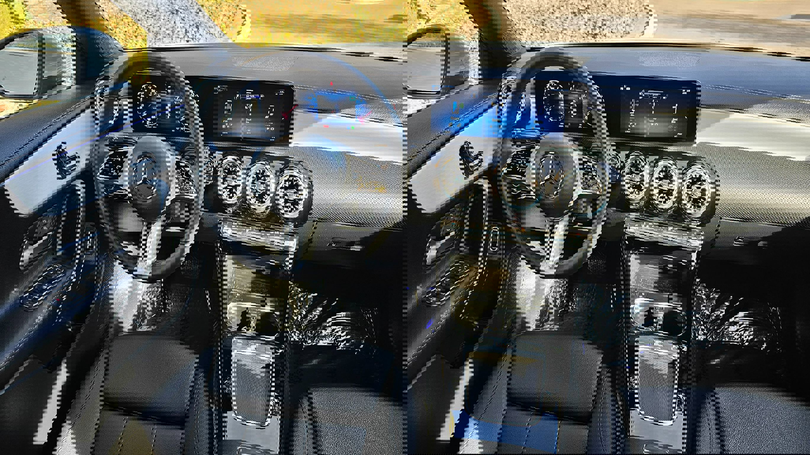 Used 2025 Mercedes-Benz CLA 250 4MATIC image 20