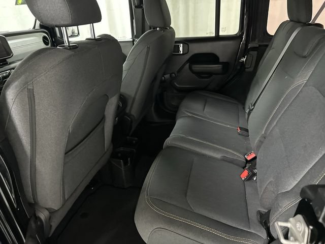 Used 2024 Jeep Wrangler Unlimited Sport AWD/4WD image 15