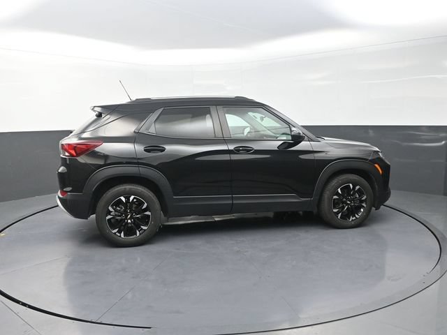 Used 2023 Chevrolet TrailBlazer LT FWD image 9