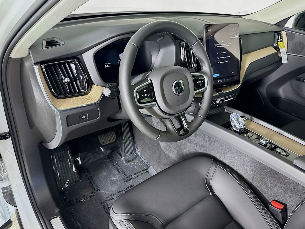New 2026 Volvo XC60 B5 Core image 9