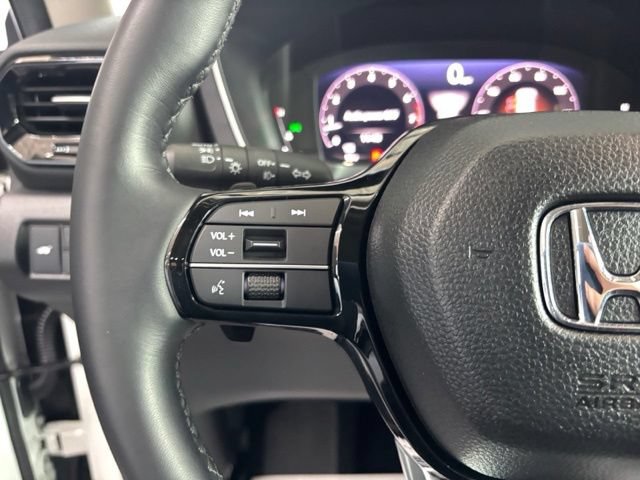 Used 2026 Honda Pilot Elite image 14